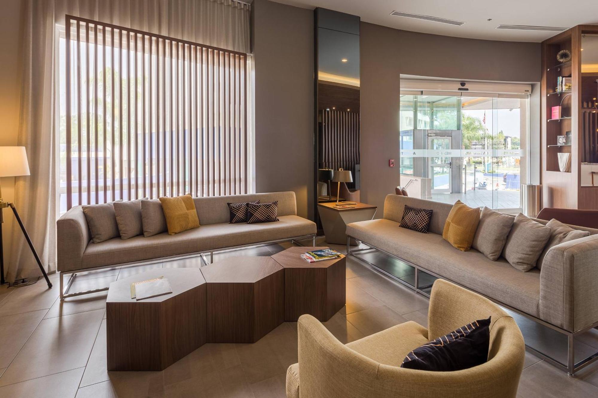 Ac Hotel By Marriott Guadalajara Expo Zapopan Exterior photo