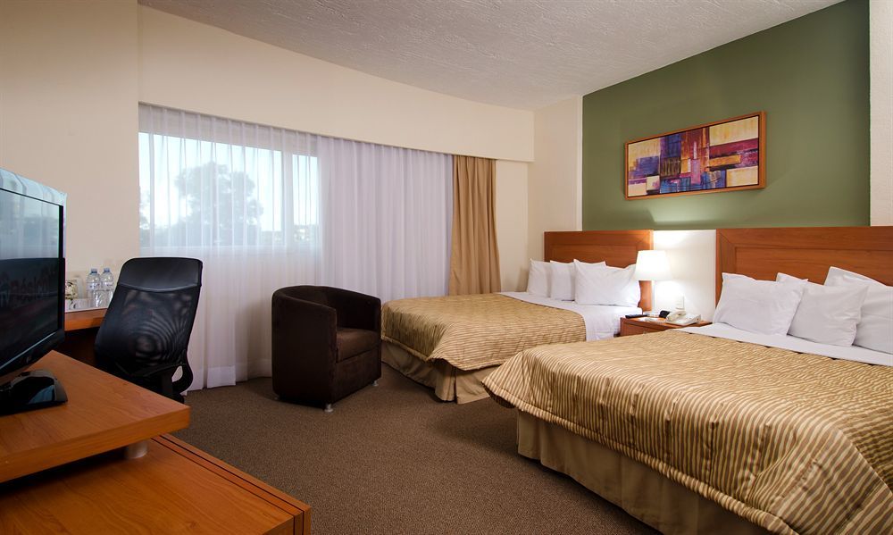 Ac Hotel By Marriott Guadalajara Expo Zapopan Exterior photo